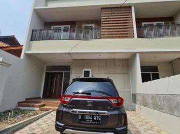 Rumah disewa di Cempaka Putih, Jakarta Pusat