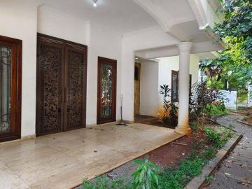 Rumah disewa di Cempaka Putih, Jakarta Pusat