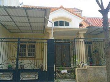 Rumah disewa di Citraland, Surabaya