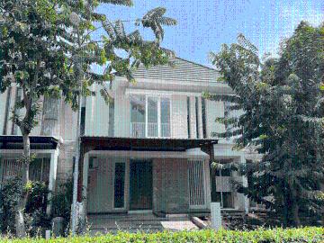 Rumah disewa di Citraland, Surabaya