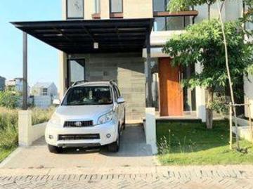 Rumah disewa di Citraland, Surabaya