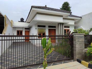 Rumah disewa di Cianjur Kota, Cianjur