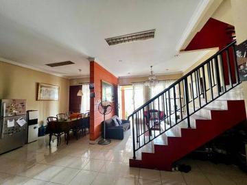 Rumah disewa di Cipadu, Tangerang