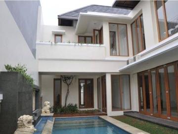 Rumah disewa di Cipete, Jakarta Selatan