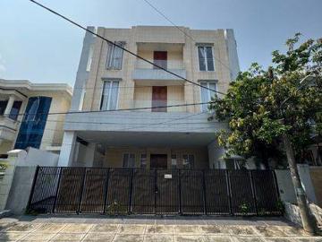 Rumah disewa di Ancol, Jakarta Utara