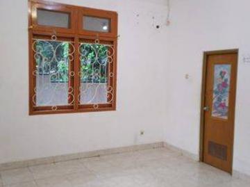 Rumah disewa di Bintaro, Tangerang Selatan