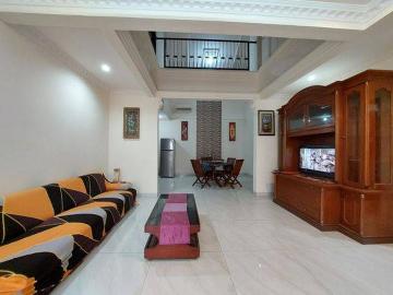 Rumah disewa di Bintaro, Tangerang Selatan