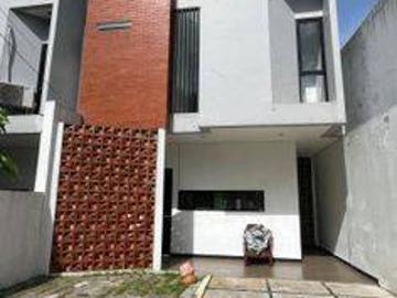Rumah disewa di Bintaro, Jakarta Selatan
