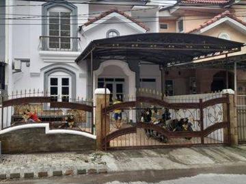 Rumah disewa di BSD Nusaloka, Tangerang