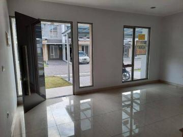 Rumah disewa di Golf Island, Jakarta Utara