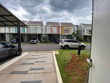 Rumah disewa di Gading Serpong, Tangerang