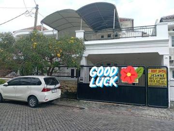 Rumah disewa di Graha, Surabaya