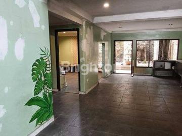 Rumah disewa di Duri Kepa, Jakarta Barat