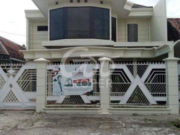 Rumah disewa di Kanigoro, Blitar