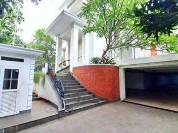Rumah disewa di Kebayoran Baru, Jakarta Selatan