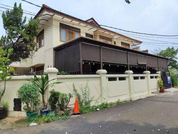 Rumah disewa di Kebayoran Baru, Jakarta Selatan