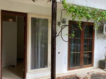 Rumah disewa di Kebayoran Baru, Jakarta Selatan