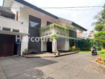 Rumah disewa di Kebayoran Baru, Jakarta Selatan