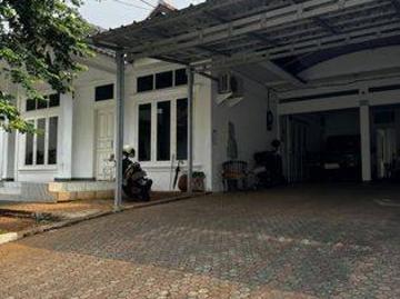Rumah disewa di Kemang, Jakarta Selatan
