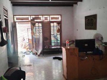 Rumah disewa di Kemanggisan, Jakarta Barat