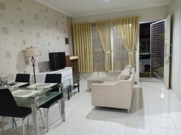 Rumah disewa di Lippo Cikarang, Cikarang