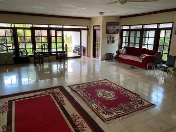 Rumah disewa di Mampang Prapatan, Jakarta Selatan