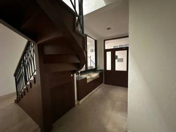 Rumah disewa di Menteng, Jakarta Pusat