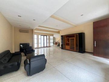 Rumah disewa di Menteng, Jakarta Pusat