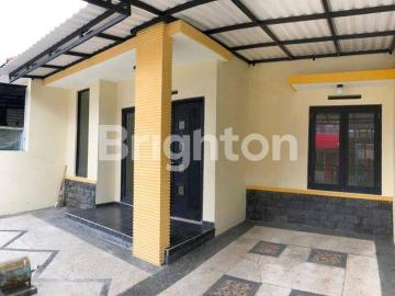Rumah disewa di Soekarno Hatta, Malang