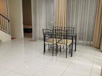 Rumah disewa di Sektor 9 Bintaro, Tangerang Selatan