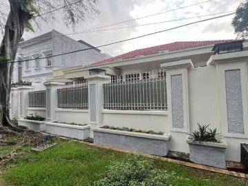 Rumah disewa di Senopati, Jakarta Selatan