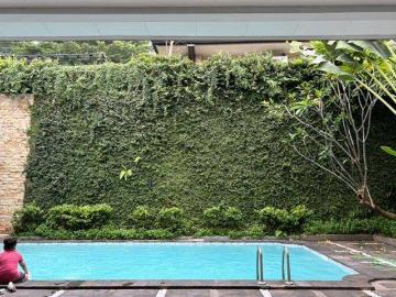 Rumah disewa di Simprug, Jakarta Selatan