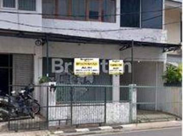 Rumah disewa di Slipi, Jakarta Barat