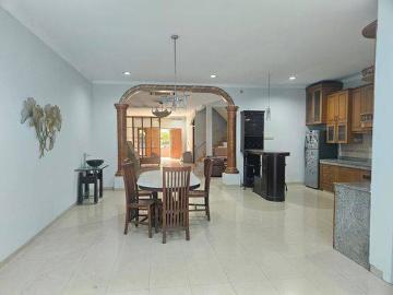 Rumah disewa di Sunter, Jakarta Utara