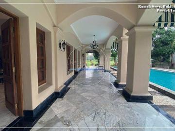 Rumah disewa di Pondok Indah, Jakarta Selatan