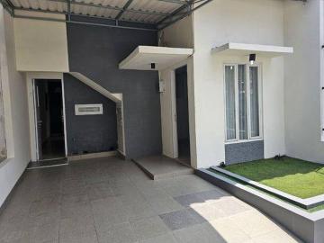 Rumah disewa di Pondok Labu, Jakarta Selatan