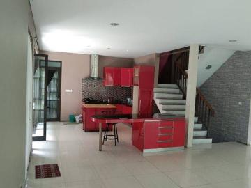 Rumah disewa di Padalarang, Bandung Barat