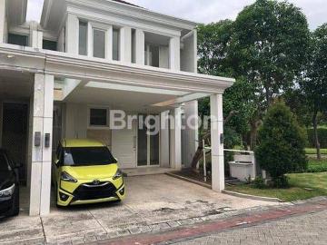 Rumah disewa di Pakuwon City, Surabaya