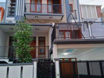 Rumah disewa di Palmerah, Jakarta Barat