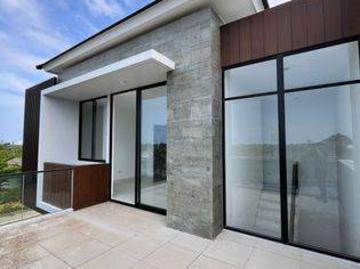 Rumah disewa di Pantai Indah Kapuk 2, Jakarta Utara
