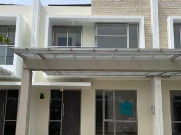 Rumah disewa di Pantai Indah Kapuk 2, Jakarta Utara