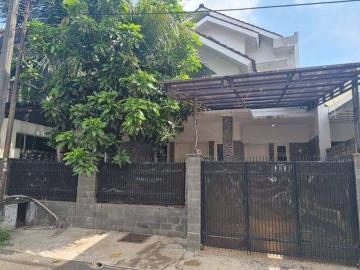 Rumah disewa di Pesanggrahan, Jakarta Selatan