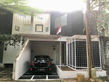 Rumah disewa di Pesanggrahan, Jakarta Selatan