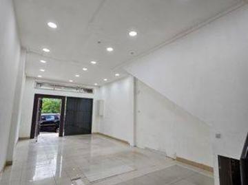 Rumah disewa di Pluit, Jakarta Utara