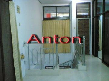 Rumah disewa di Pluit, Jakarta Utara