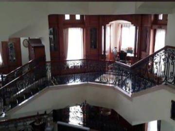 Rumah disewa di Pluit, Jakarta Utara