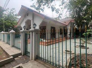 Rumah disewa di Pluit, Jakarta Utara