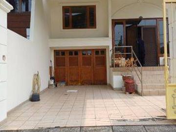 Rumah disewa di Pluit, Jakarta Utara