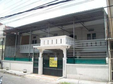 Rumah disewa di Wonocolo, Surabaya