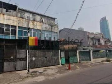 Rumah disewa di Taman Anggrek, Jakarta Barat